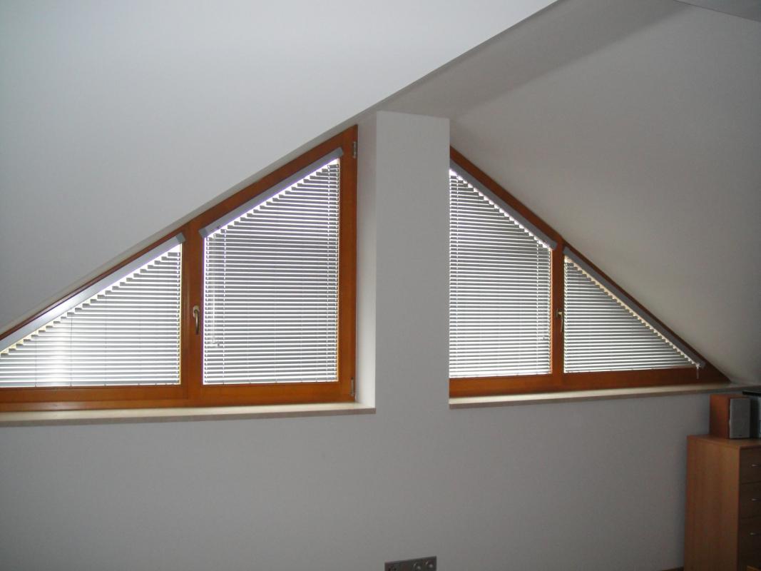 blinds Eko modern aluminium blinds for sloped windows